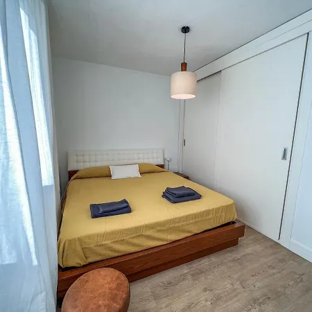 Cozy House - La Marina - Pool - Parking 公寓 *