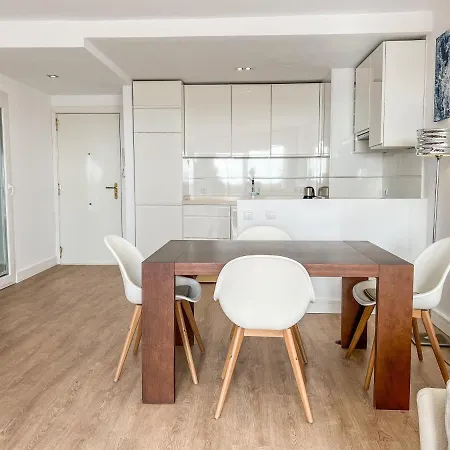 公寓 Cozy House - La Marina - Pool - Parking *